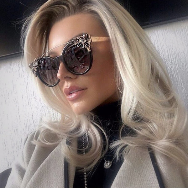 Winla New Fashion 2017 Cat Eye Sunglasses Women Luxury Diamond Decoration