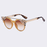 Winla New Fashion 2017 Cat Eye Sunglasses Women Luxury Diamond Decoration