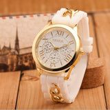 2017 New Famous Brand Gold Alloy Chain Geneva Casual Quartz Watch Women Silicone Watches